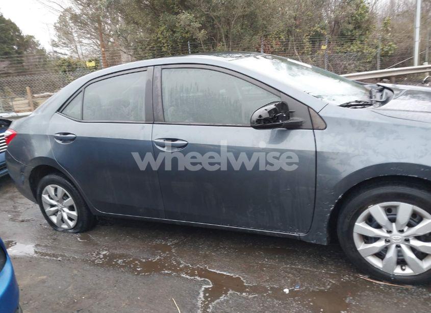 Photo 11 of 2015 Toyota Corolla LE (VIN 2T1BURHE6FC335750)