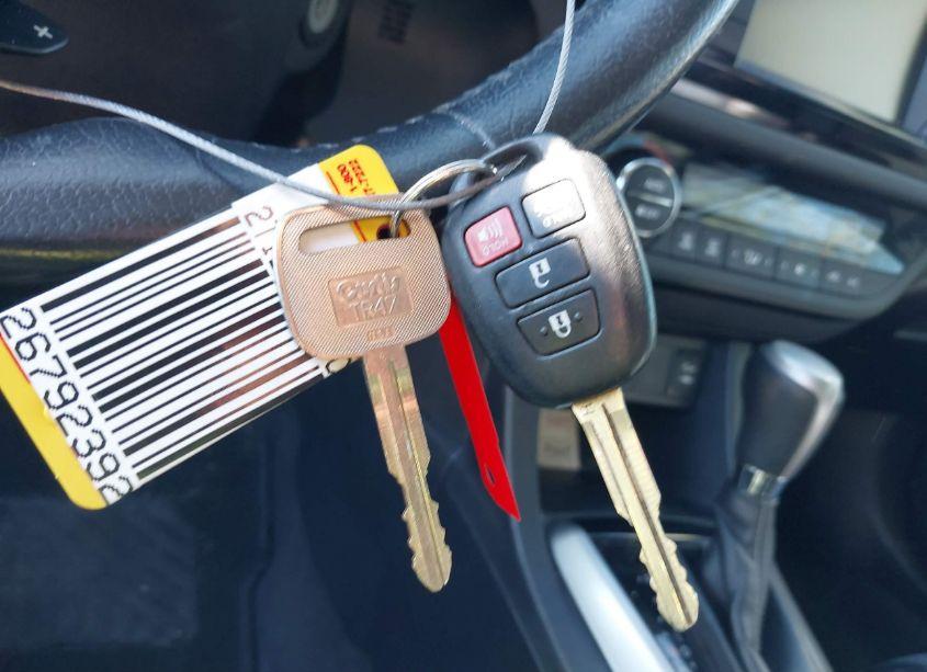 Photo 11 of 2015 Toyota Corolla S PLUS (VIN 2T1BURHE6FC339247)