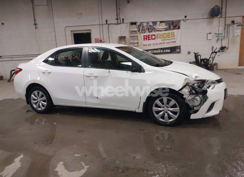 Photo 13 of 2015 Toyota Corolla LE (VIN 2T1BURHE6FC346537)