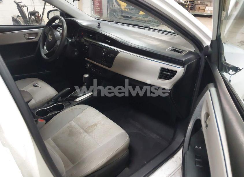 Photo 5 of 2015 Toyota Corolla LE (VIN 2T1BURHE6FC346537)