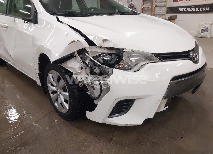 Photo 6 of 2015 Toyota Corolla LE (VIN 2T1BURHE6FC346537)