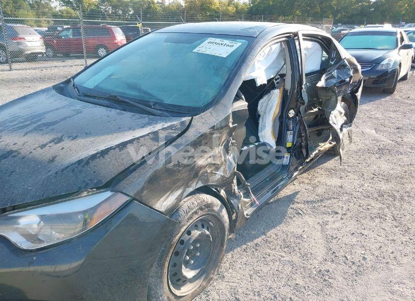 Photo 6 of 2015 Toyota Corolla LE (VIN 2T1BURHE6FC353553)