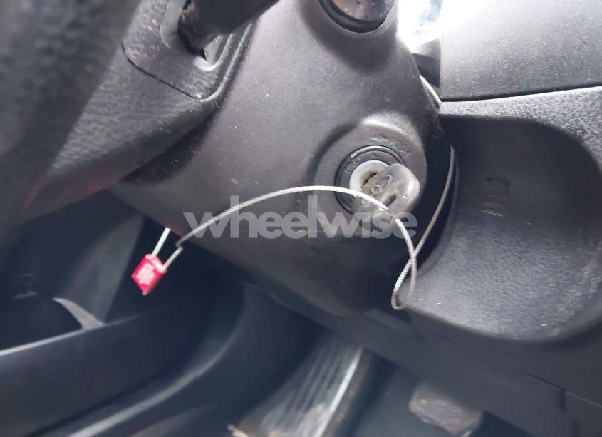 Photo 11 of 2015 Toyota Corolla LE (VIN 2T1BURHE6FC360177)