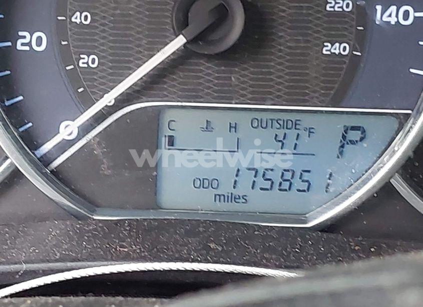 Photo 16 of 2015 Toyota Corolla LE (VIN 2T1BURHE6FC360177)