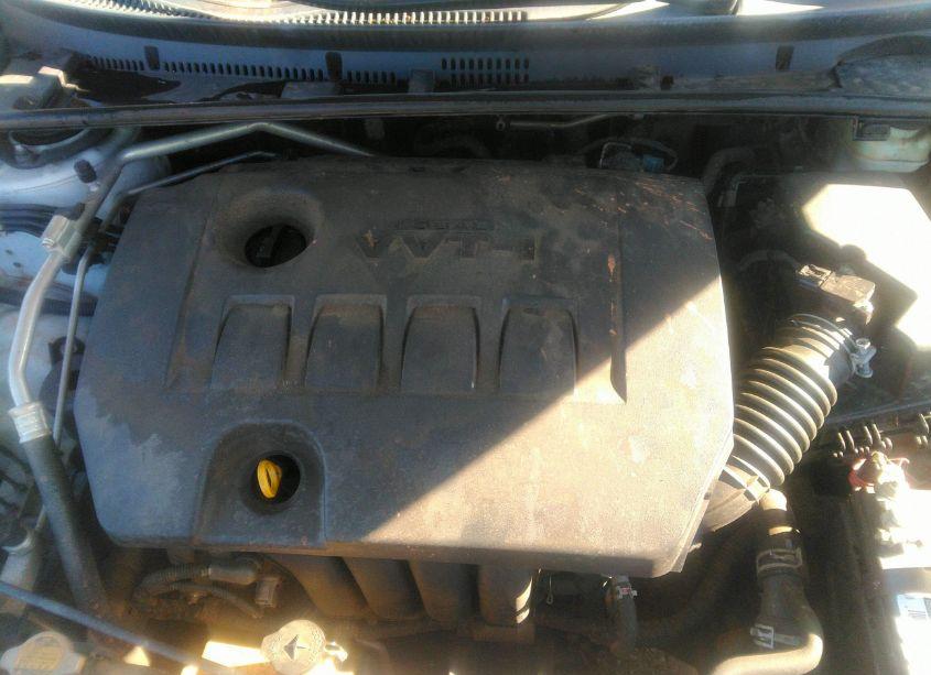 Photo 10 of 2015 Toyota Corolla LE (VIN 2T1BURHE6FC363662)