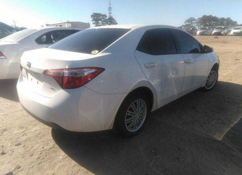 Photo 4 of 2015 Toyota Corolla LE (VIN 2T1BURHE6FC363662)