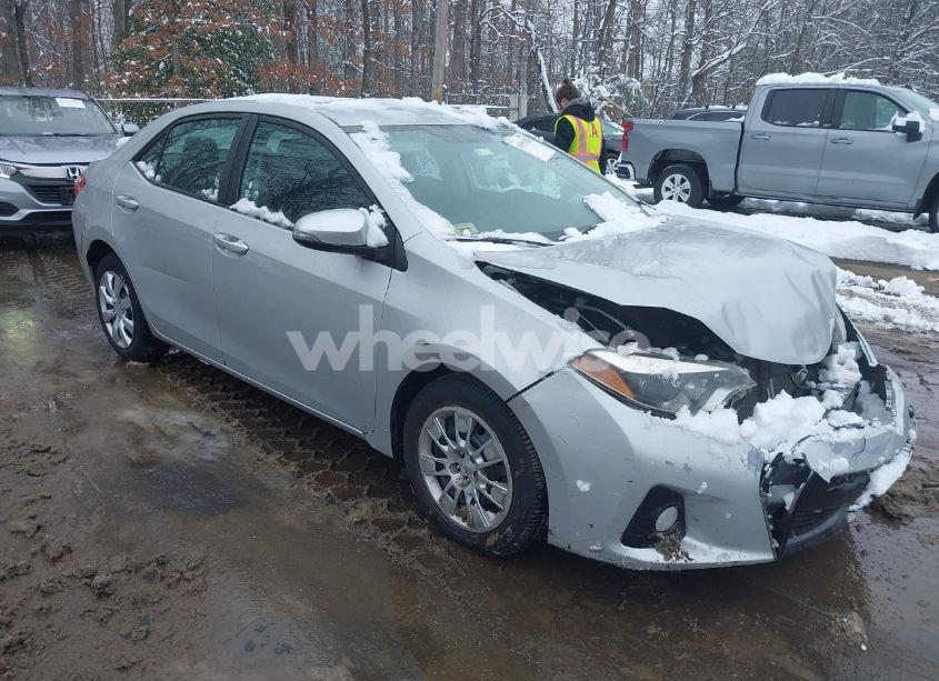 2015 Toyota Corolla S (VIN 2T1BURHE6FC365685) main photo