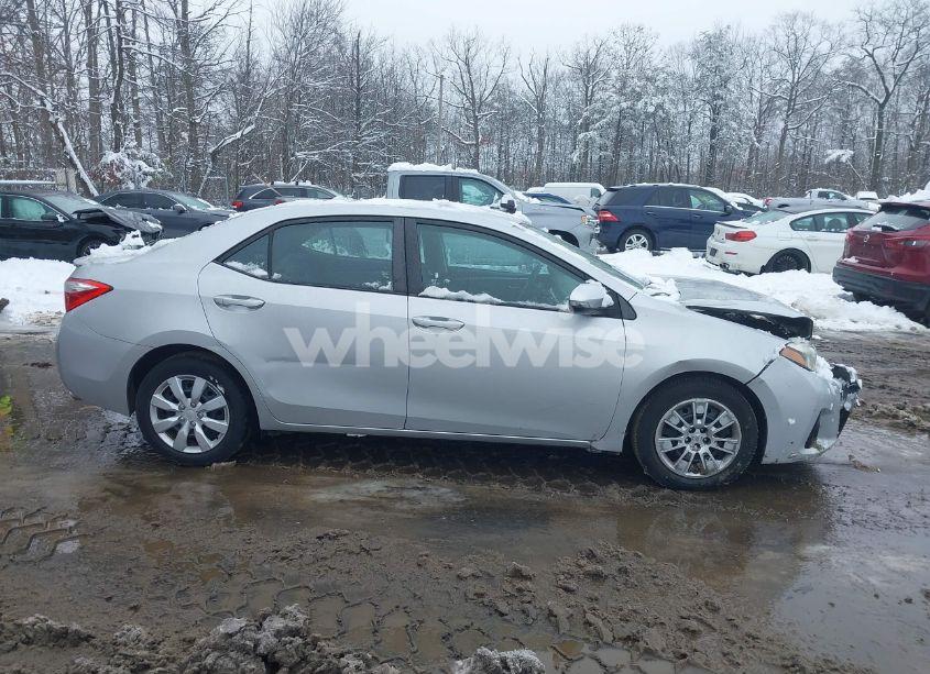 Photo 13 of 2015 Toyota Corolla S (VIN 2T1BURHE6FC365685)