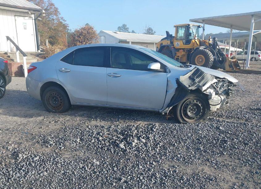 Photo 13 of 2015 Toyota Corolla LE (VIN 2T1BURHE6FC366335)