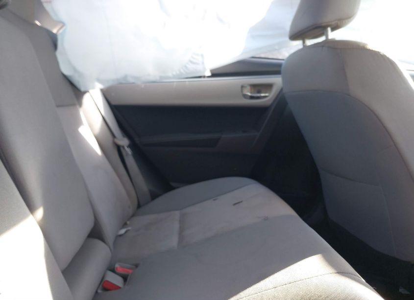 Photo 8 of 2015 Toyota Corolla LE (VIN 2T1BURHE6FC366335)