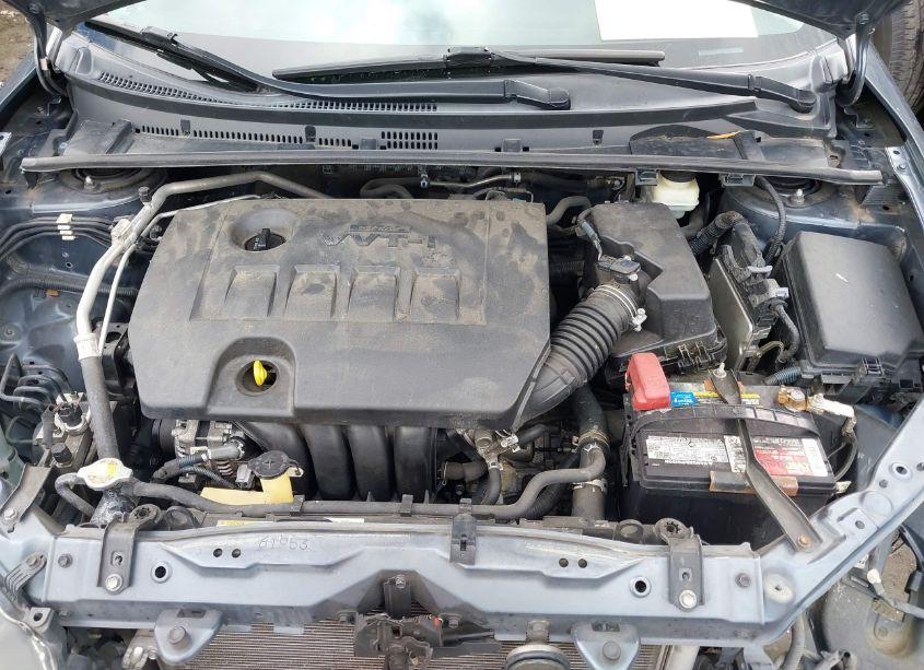 Photo 10 of 2015 Toyota Corolla L (VIN 2T1BURHE6FC381305)