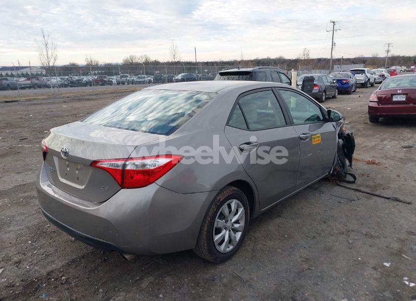 Photo 4 of 2015 Toyota Corolla LE (VIN 2T1BURHE6FC387931)
