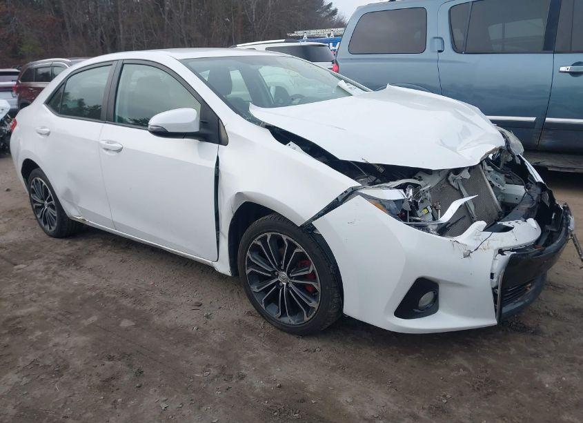 2015 Toyota Corolla S PLUS (VIN 2T1BURHE6FC394782) main photo