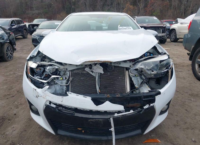 Photo 12 of 2015 Toyota Corolla S PLUS (VIN 2T1BURHE6FC394782)