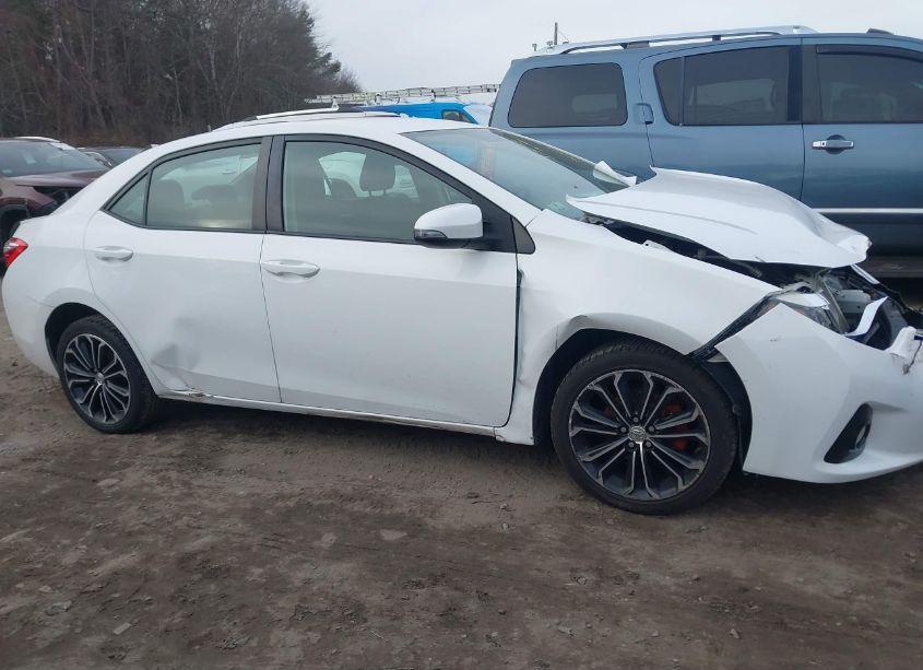 Photo 13 of 2015 Toyota Corolla S PLUS (VIN 2T1BURHE6FC394782)
