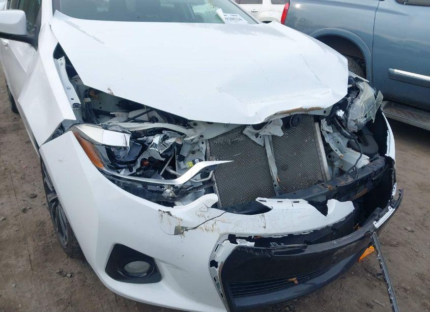 Photo 6 of 2015 Toyota Corolla S PLUS (VIN 2T1BURHE6FC394782)
