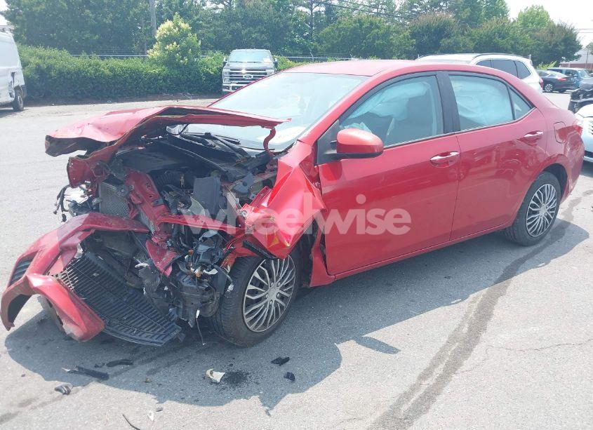 Photo 2 of 2015 Toyota Corolla L/LE/LE PLUS/LE PREMIUM/S/S PLUS/S PREMIUM (VIN 2T1BURHE6FC408907)