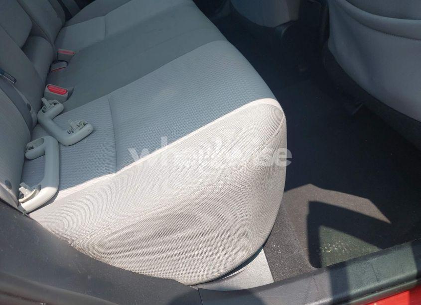 Photo 8 of 2015 Toyota Corolla L/LE/LE PLUS/LE PREMIUM/S/S PLUS/S PREMIUM (VIN 2T1BURHE6FC408907)