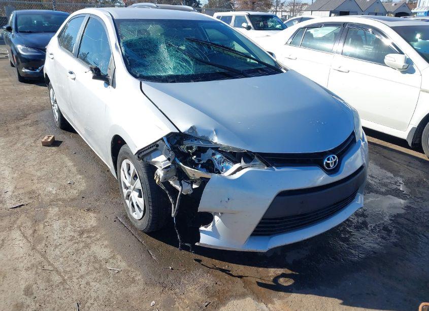 Photo 6 of 2015 Toyota Corolla L (VIN 2T1BURHE6FC427988)