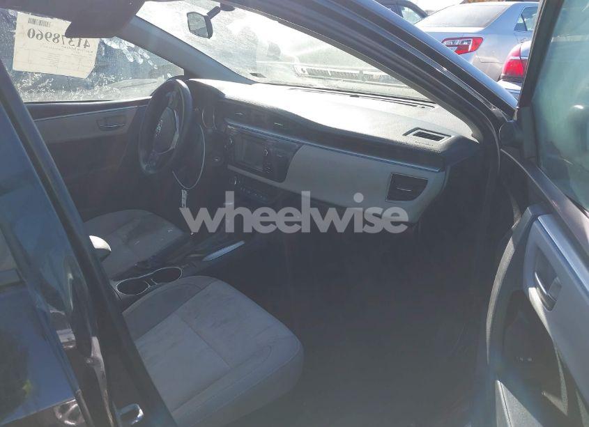 Photo 5 of 2015 Toyota Corolla LE (VIN 2T1BURHE6FC430888)