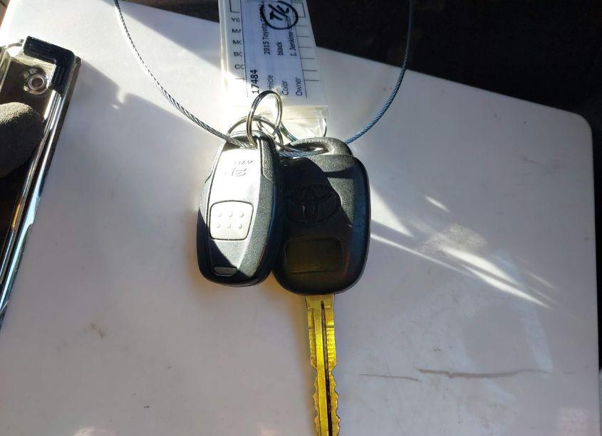 Photo 11 of 2015 Toyota Corolla S PLUS (VIN 2T1BURHE6FC456732)