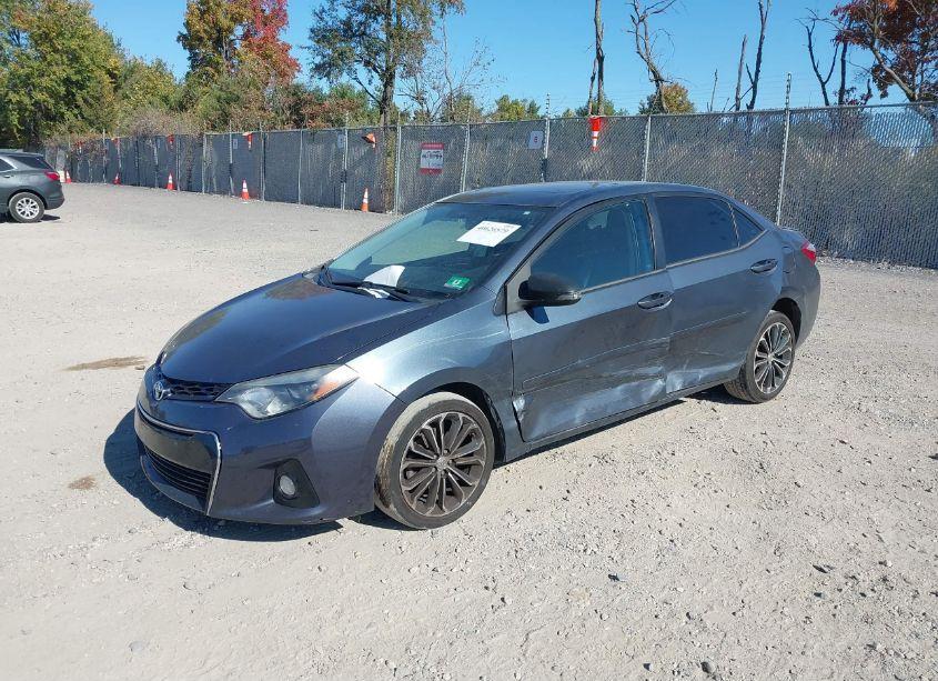 Photo 2 of 2015 Toyota Corolla S PLUS (VIN 2T1BURHE6FC456732)