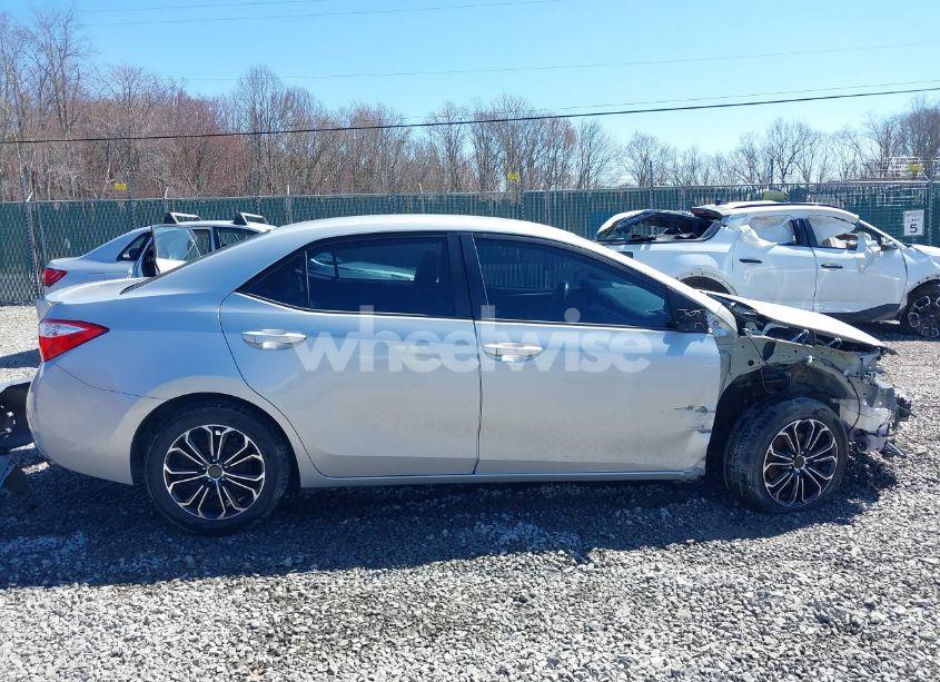 Photo 14 of 2015 Toyota Corolla S (VIN 2T1BURHE6FC457394)