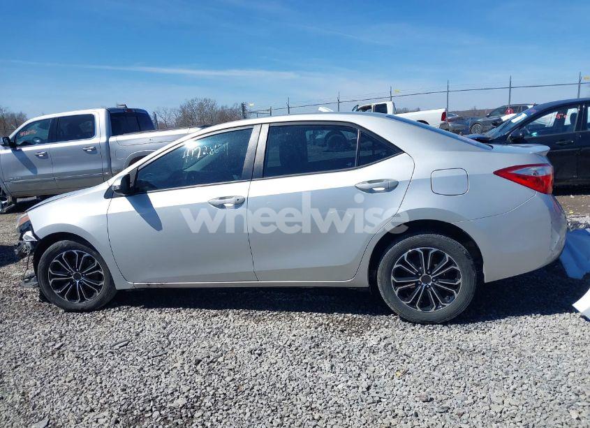 Photo 15 of 2015 Toyota Corolla S (VIN 2T1BURHE6FC457394)