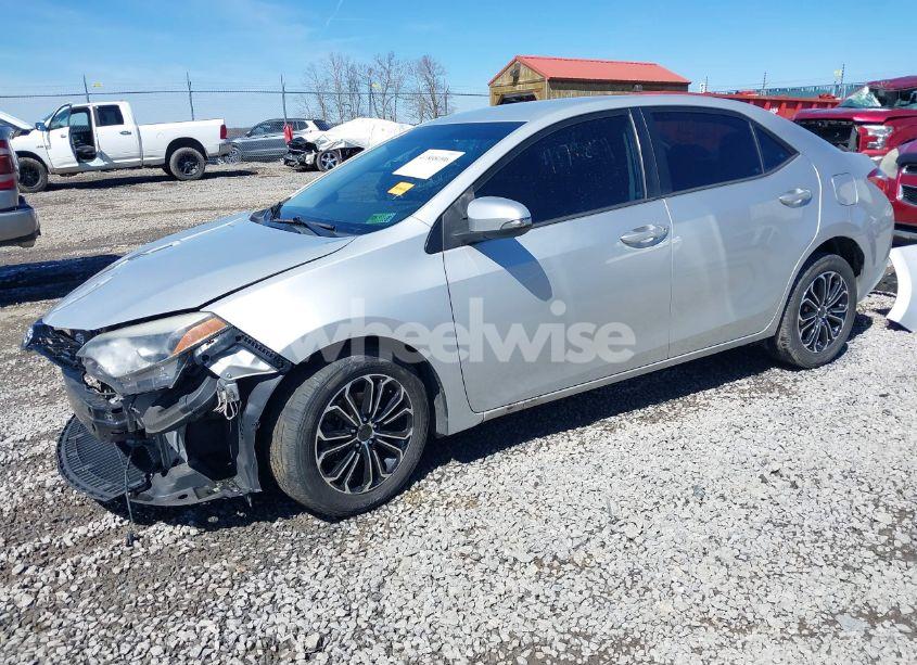 Photo 2 of 2015 Toyota Corolla S (VIN 2T1BURHE6FC457394)