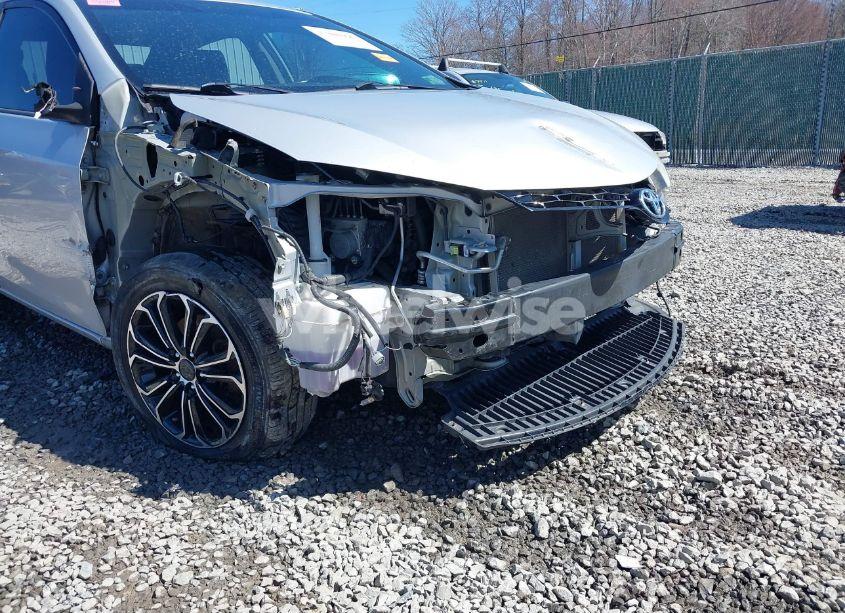 Photo 6 of 2015 Toyota Corolla S (VIN 2T1BURHE6FC457394)