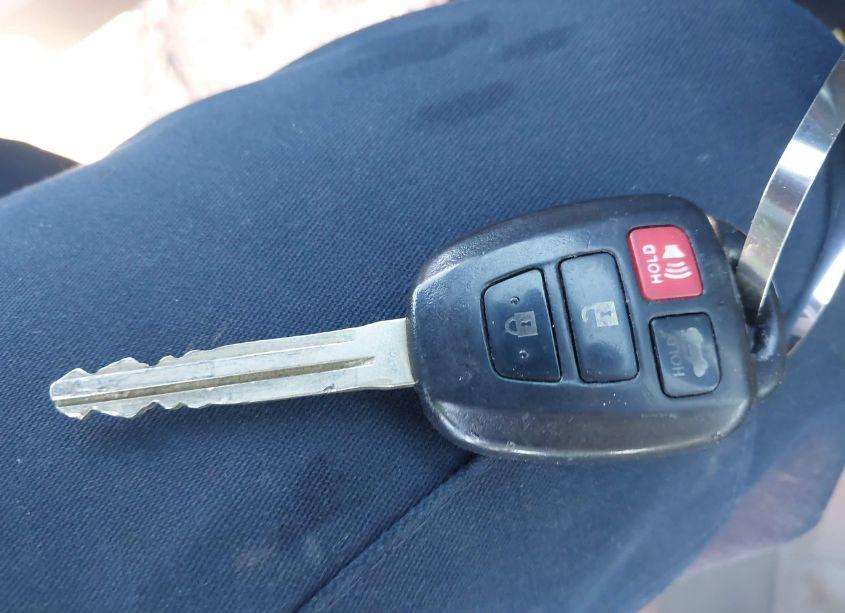 Photo 11 of 2015 Toyota Corolla LE (VIN 2T1BURHE6FC457864)