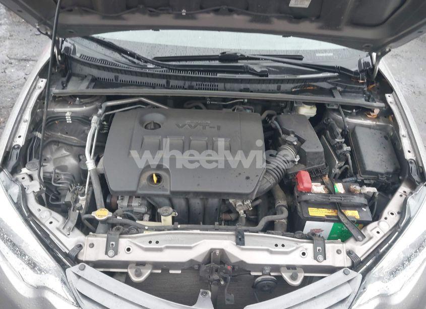 Photo 10 of 2015 Toyota Corolla LE PLUS (VIN 2T1BURHE6FC463325)