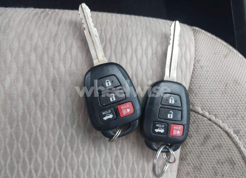 Photo 11 of 2015 Toyota Corolla LE PLUS (VIN 2T1BURHE6FC463325)