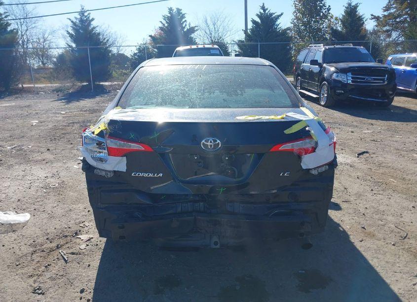 Photo 17 of 2015 Toyota Corolla LE (VIN 2T1BURHE6FC473370)