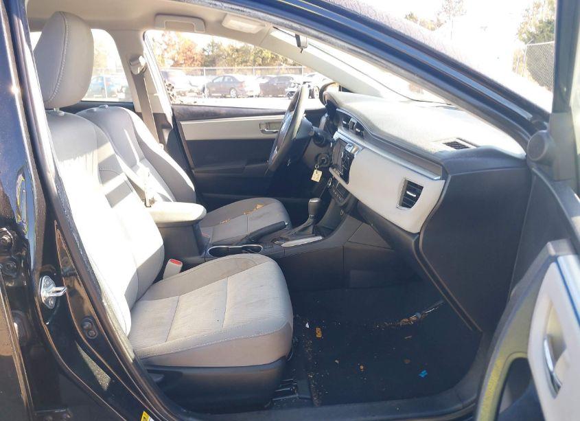 Photo 5 of 2015 Toyota Corolla LE (VIN 2T1BURHE6FC473370)