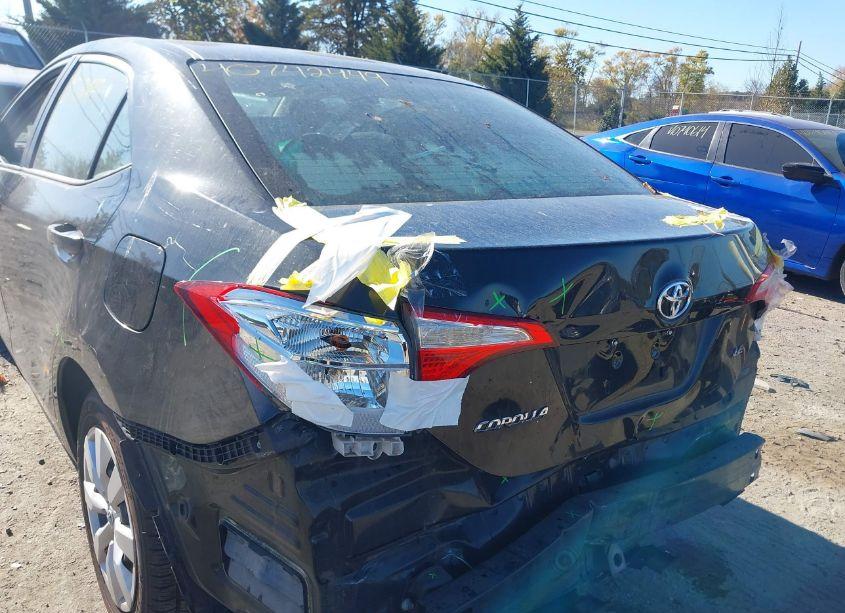 Photo 6 of 2015 Toyota Corolla LE (VIN 2T1BURHE6FC473370)