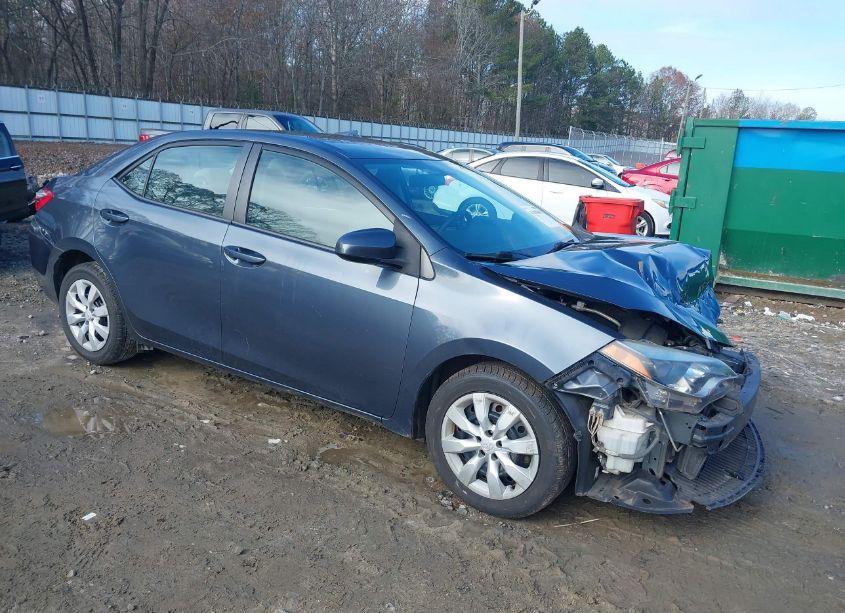 2015 Toyota Corolla LE (VIN 2T1BURHE6FC479895) main photo