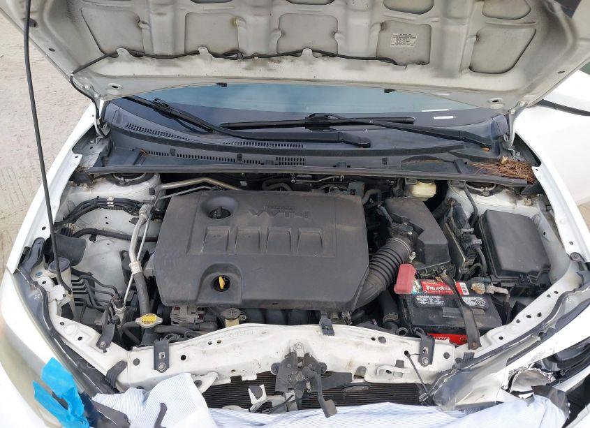 Photo 10 of 2016 Toyota Corolla L (VIN 2T1BURHE6GC487707)