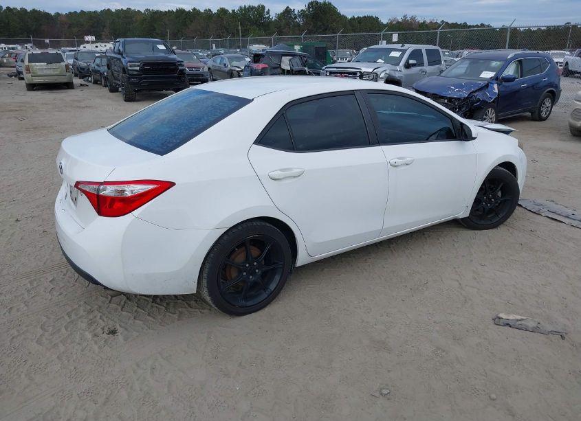 Photo 4 of 2016 Toyota Corolla L (VIN 2T1BURHE6GC487707)