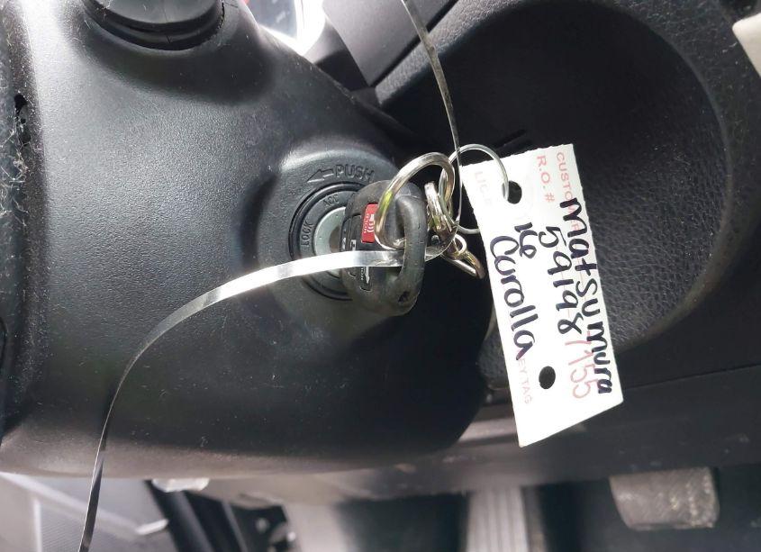 Photo 11 of 2016 Toyota Corolla LE (VIN 2T1BURHE6GC488534)