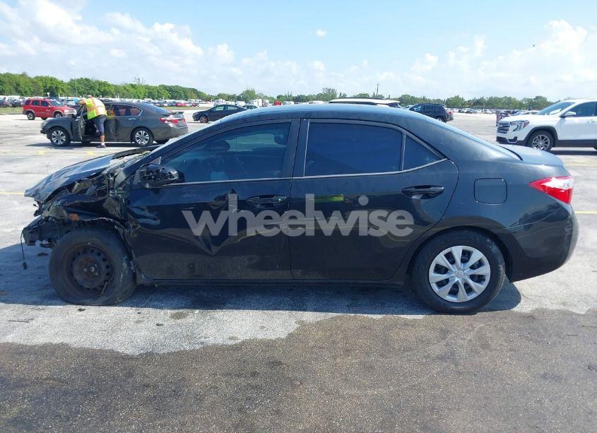 Photo 13 of 2016 Toyota Corolla L (VIN 2T1BURHE6GC498948)