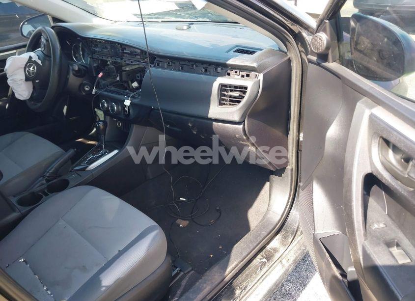 Photo 5 of 2016 Toyota Corolla L (VIN 2T1BURHE6GC498948)