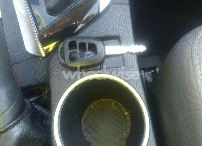 Photo 11 of 2016 Toyota Corolla LE (VIN 2T1BURHE6GC503825)