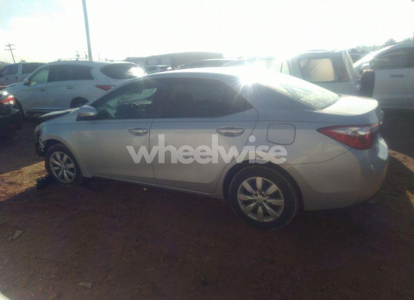 Photo 15 of 2016 Toyota Corolla LE (VIN 2T1BURHE6GC503825)