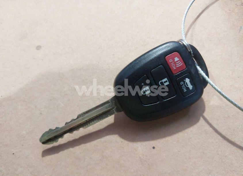 Photo 11 of 2016 Toyota Corolla LE (VIN 2T1BURHE6GC540986)