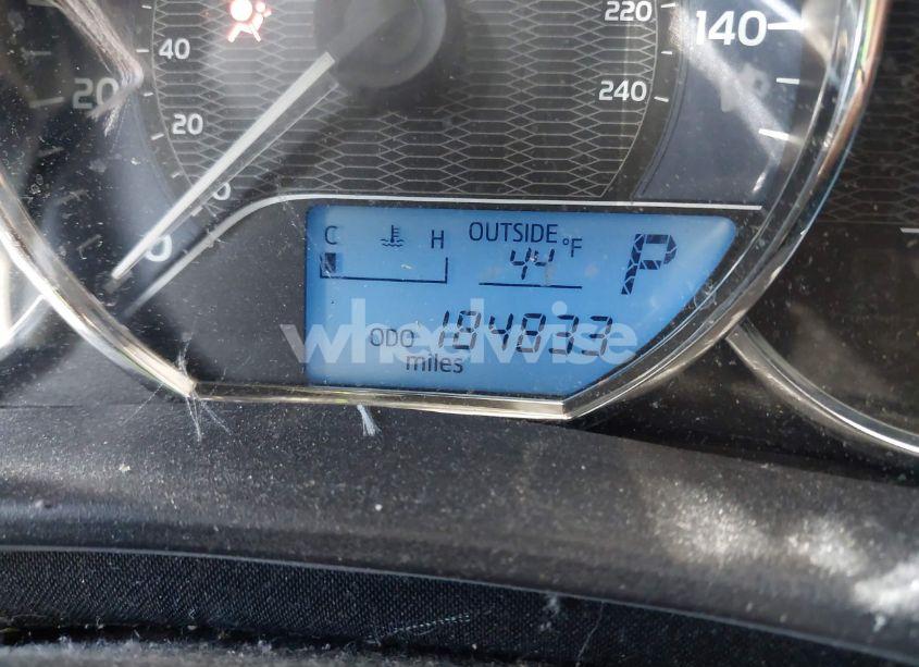 Photo 15 of 2016 Toyota Corolla LE (VIN 2T1BURHE6GC568559)