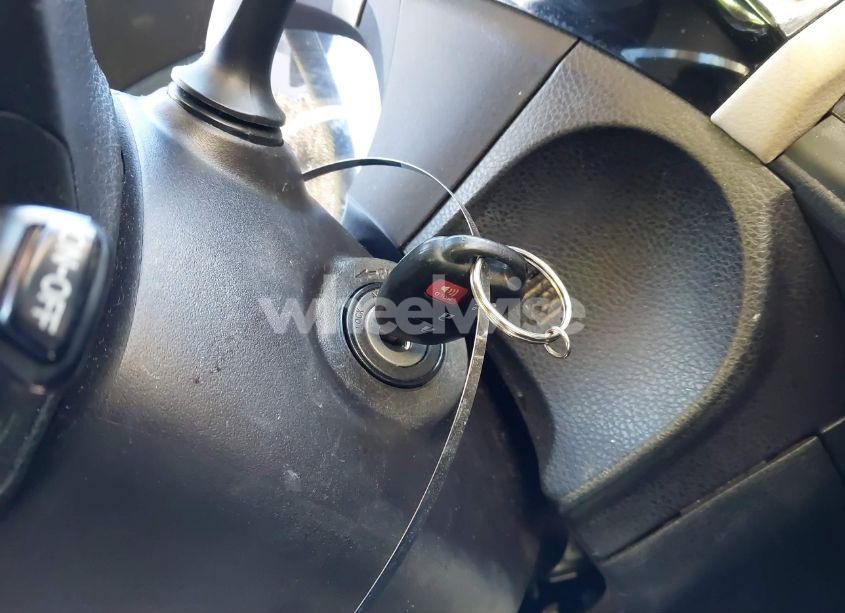 Photo 11 of 2016 Toyota Corolla LE (VIN 2T1BURHE6GC592909)