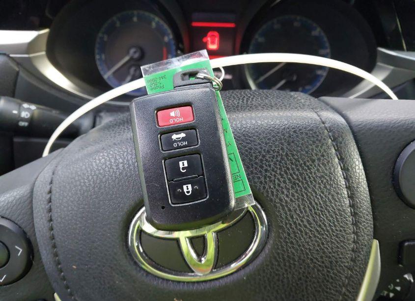 Photo 11 of 2016 Toyota Corolla S PLUS (VIN 2T1BURHE6GC609059)