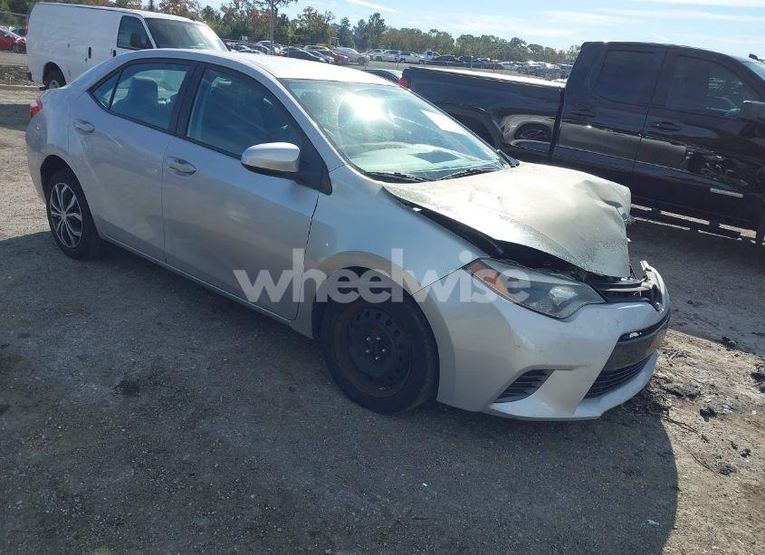 2016 Toyota Corolla LE (VIN 2T1BURHE6GC625780) main photo