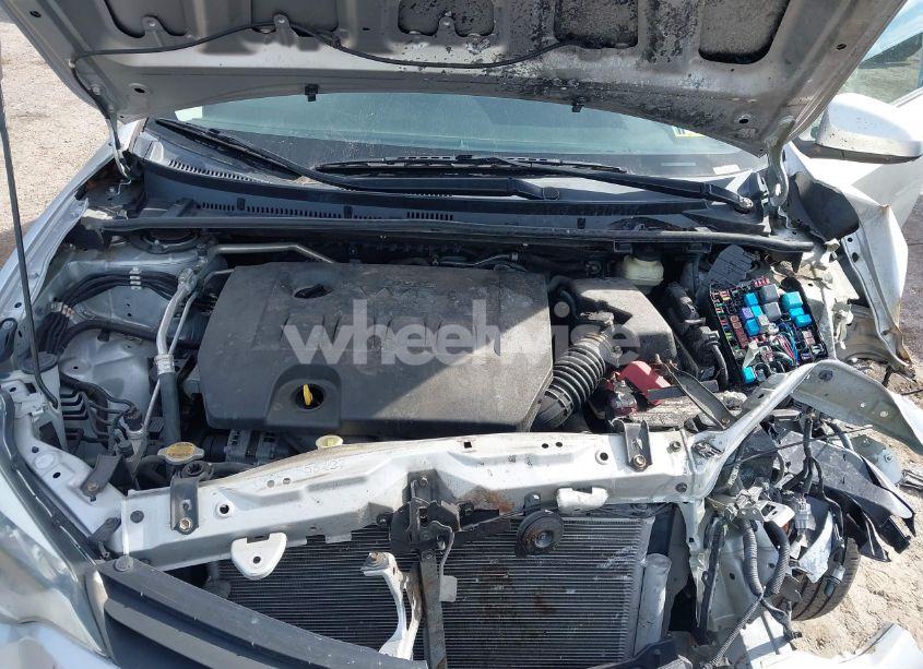 Photo 10 of 2016 Toyota Corolla LE (VIN 2T1BURHE6GC625780)